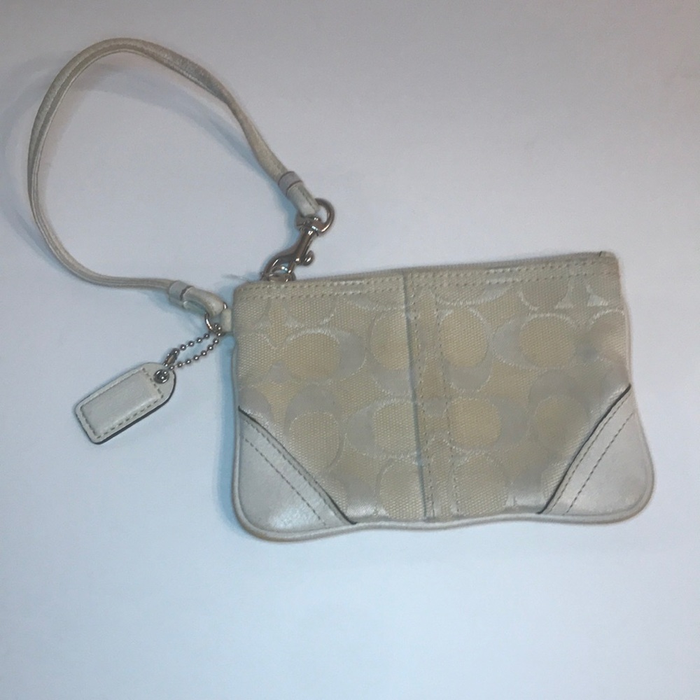 Coach Signature Wristlet Pouch Cream Zip Top